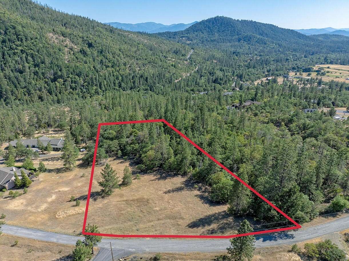 2.8 Acres of Residential Land for Sale in Grants Pass, Oregon