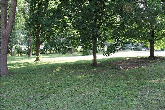 1.21 Acres of Residential Land for Sale in St. Joseph, Missouri