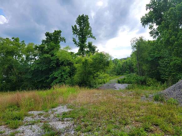 27.23 Acres of Land for Sale in Harriman, Tennessee