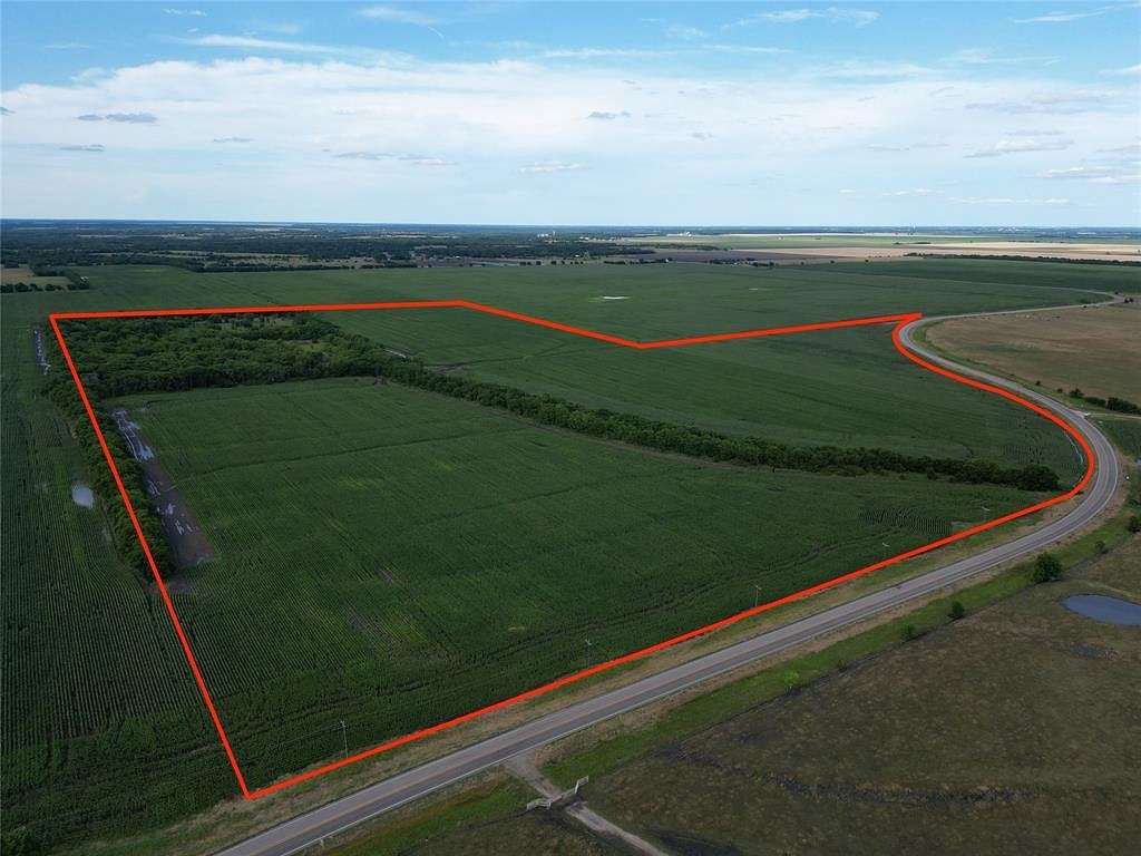 116.31 Acres of Agricultural Land for Sale in Windom, Texas