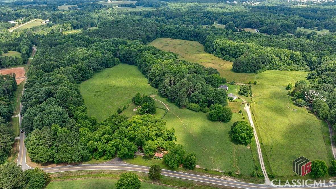 5 Acres of Residential Land for Sale in Statham, Georgia