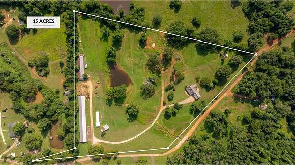 15 Acres of Land with Home for Sale in Nacogdoches, Texas