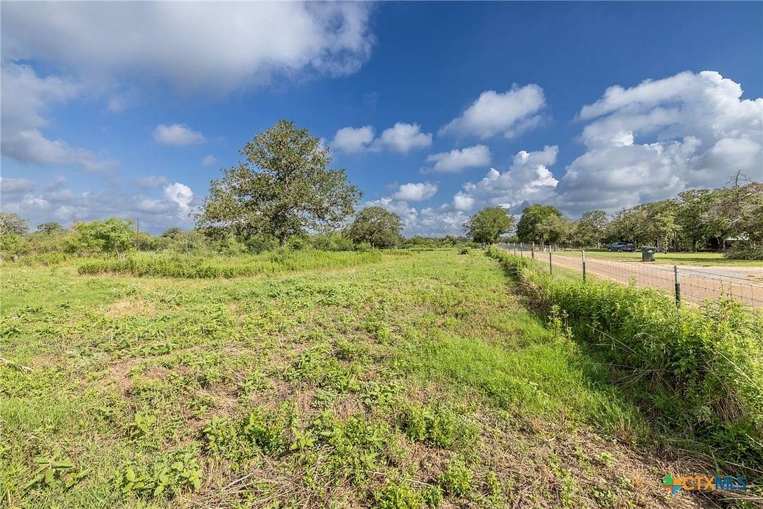 1.8 Acres of Residential Land for Sale in Gonzales, Texas