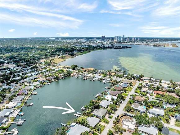 0.22 Acres of Residential Land for Sale in St. Petersburg, Florida