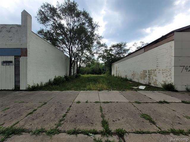 0.09 Acres of Commercial Land for Sale in Detroit, Michigan