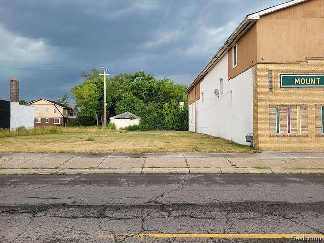 0.14 Acres of Commercial Land for Sale in Detroit, Michigan