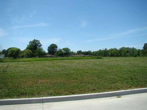 0.32 Acres of Residential Land for Sale in Corydon, Iowa