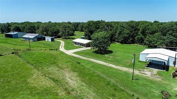 247.565 Acres of Recreational Land & Farm for Sale in Blossom, Texas