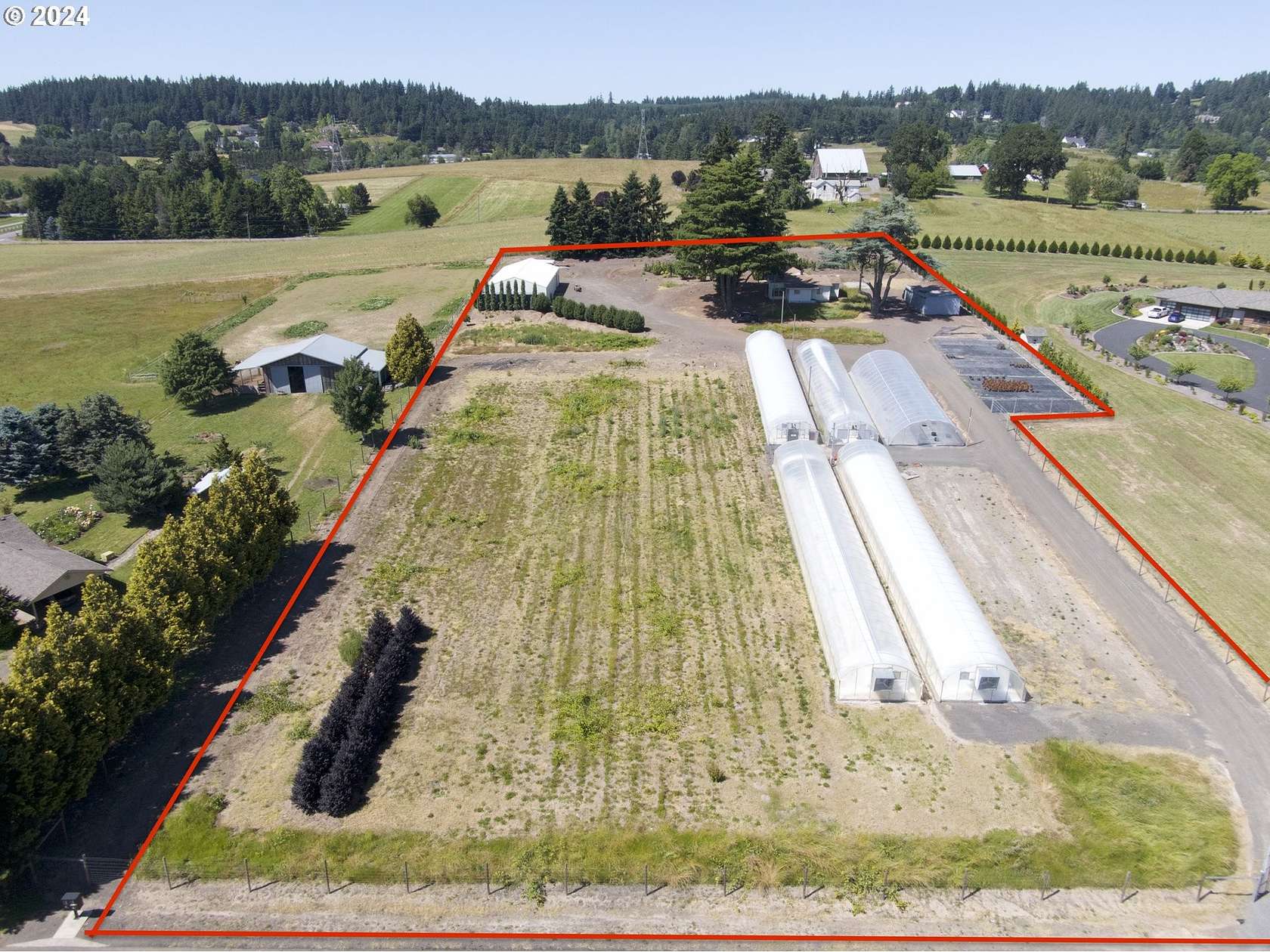 5 Acres of Land with Home for Sale in Wilsonville, Oregon