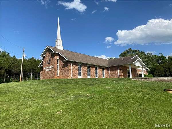 5 Acres of Improved Mixed-Use Land for Sale in De Soto, Missouri