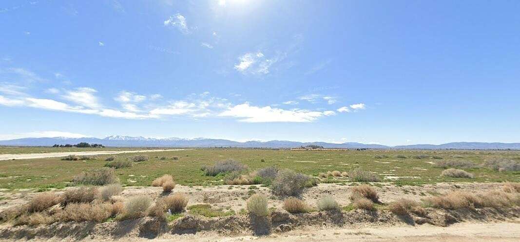 1.96 Acres of Commercial Land for Sale in Palmdale, California