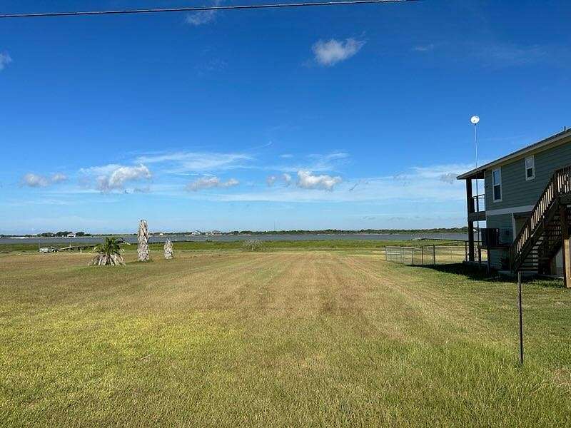 0.93 Acres of Residential Land for Sale in Palacios, Texas