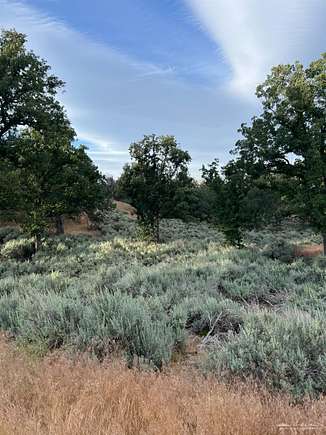 2.01 Acres of Residential Land for Sale in Tehachapi, California