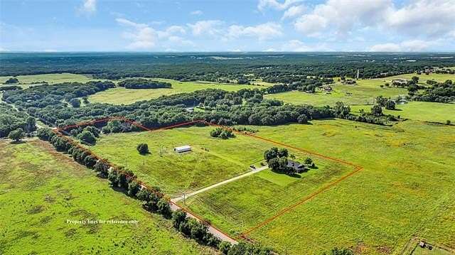 12.23 Acres of Land with Home for Sale in Ardmore, Oklahoma