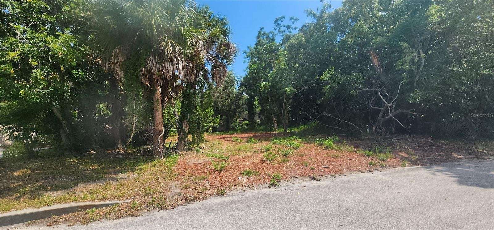 0.5 Acres of Residential Land for Sale in Gulfport, Florida