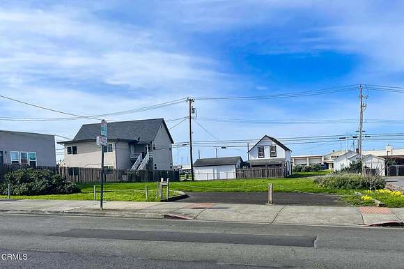 0.305 Acres of Commercial Land for Sale in Fort Bragg, California