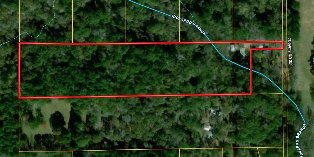 9.26 Acres of Land for Sale in Frankston, Texas