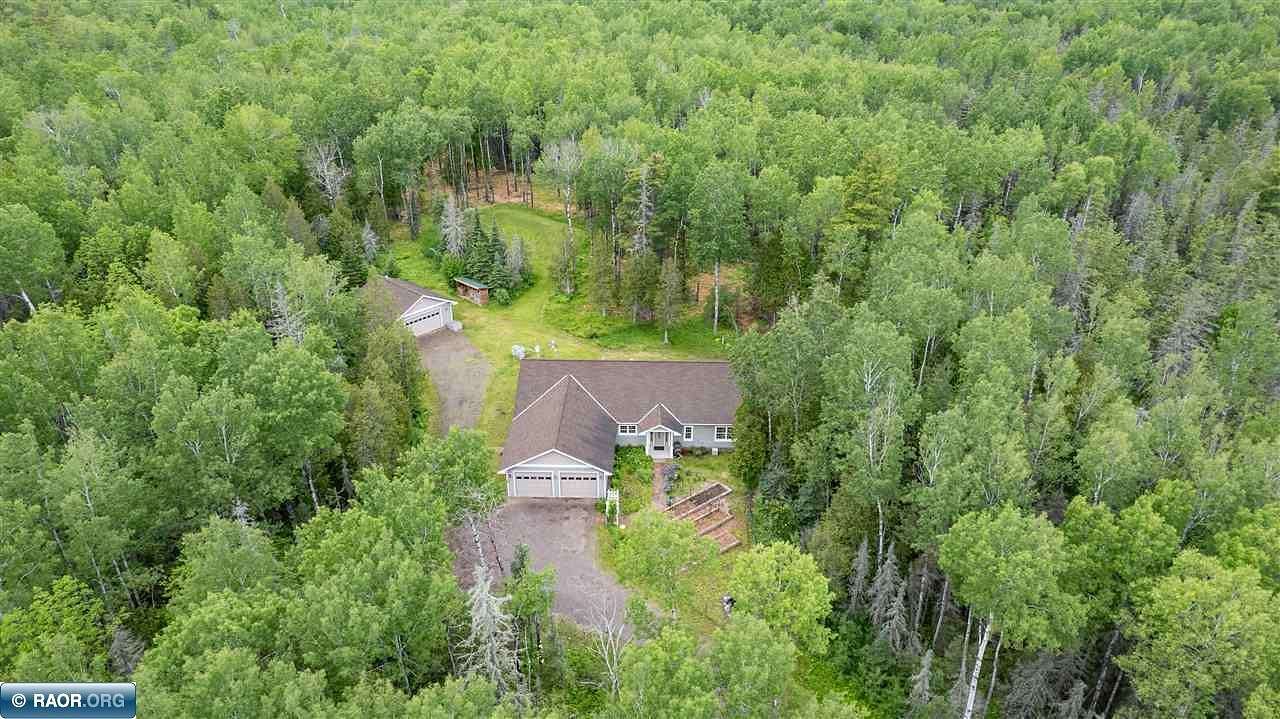 10 Acres of Residential Land with Home for Sale in Two Harbors, Minnesota