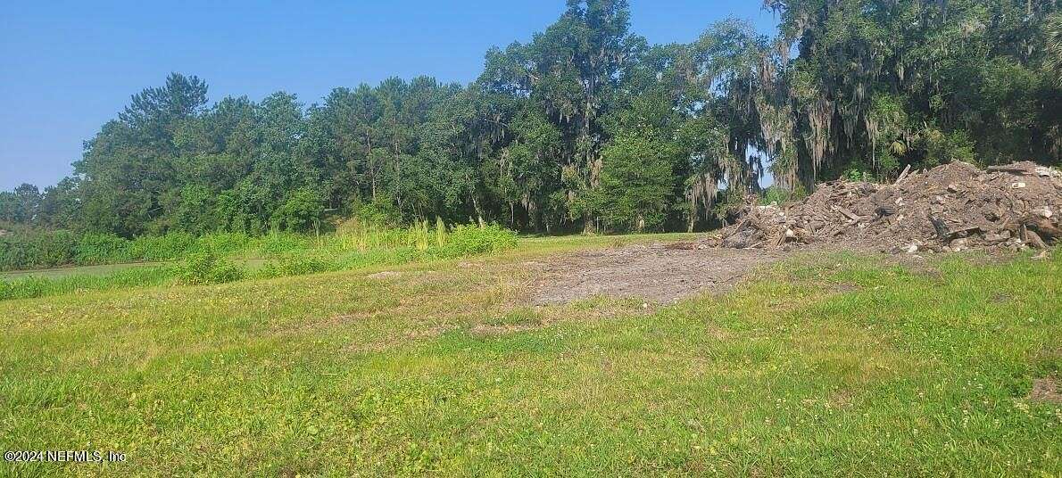 18.68 Acres of Land for Sale in Green Cove Springs, Florida