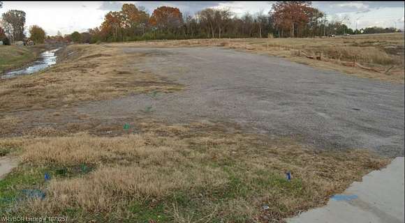 2 Acres of Mixed-Use Land for Sale in Fort Smith, Arkansas