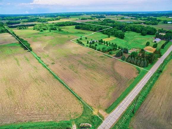 61.84 Acres of Agricultural Land for Sale in Buffalo, Minnesota