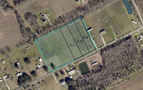 1.14 Acres of Residential Land for Sale in Arnaudville, Louisiana
