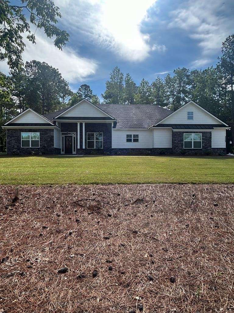 2 Acres of Residential Land with Home for Sale in West Point, Georgia