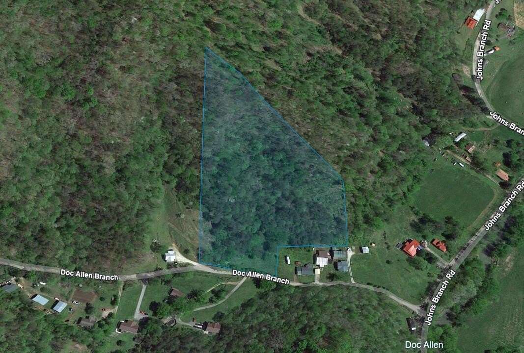 6 Acres of Land for Sale in Langley, Kentucky