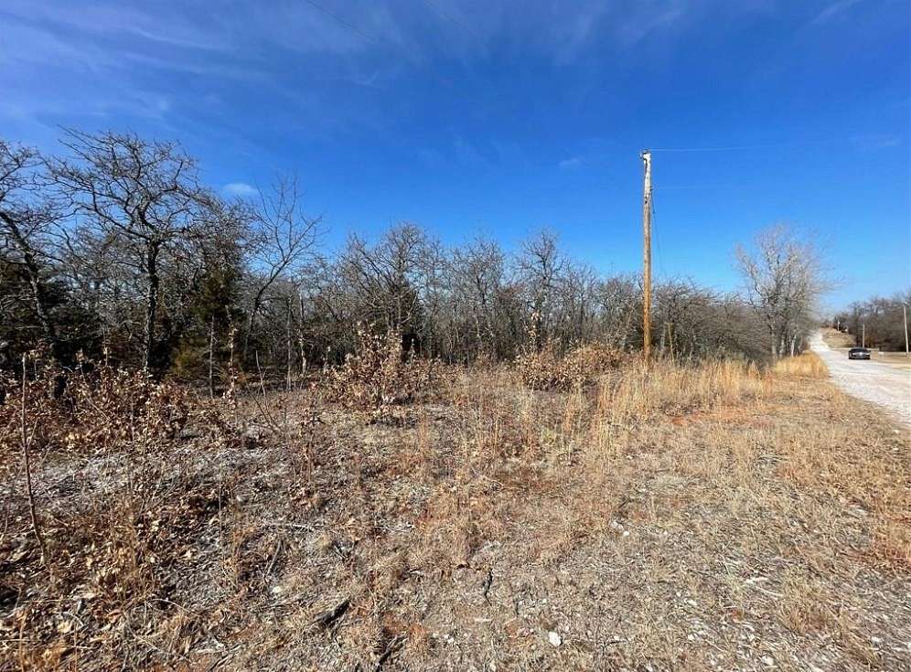 2.5 Acres of Residential Land for Sale in Harrah, Oklahoma - LandSearch