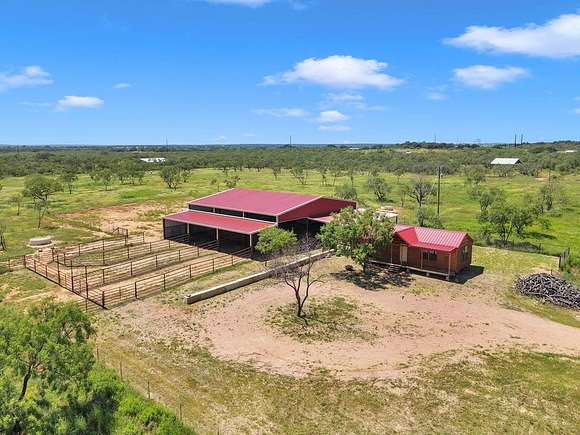 25.024 Acres of Agricultural Land for Sale in Mason, Texas