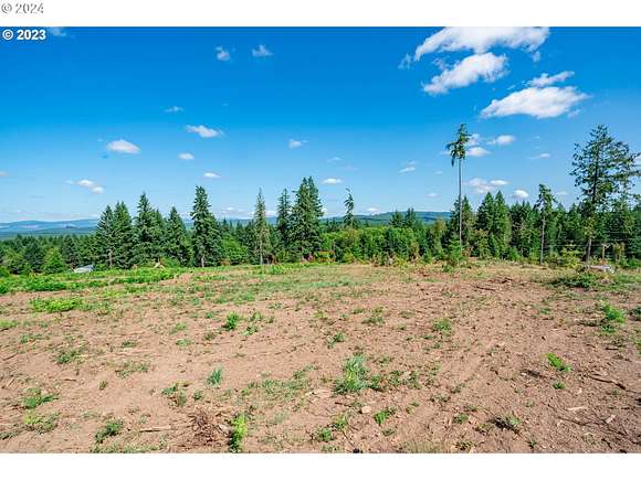 2 Acres of Residential Land for Sale in Castle Rock, Washington