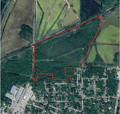 81 Acres of Recreational Land for Sale in New Albany, Mississippi