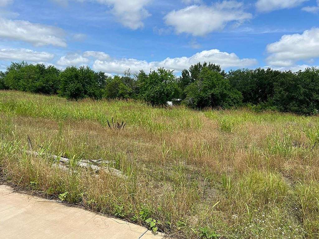 0.492 Acres of Residential Land for Sale in Trenton, Texas