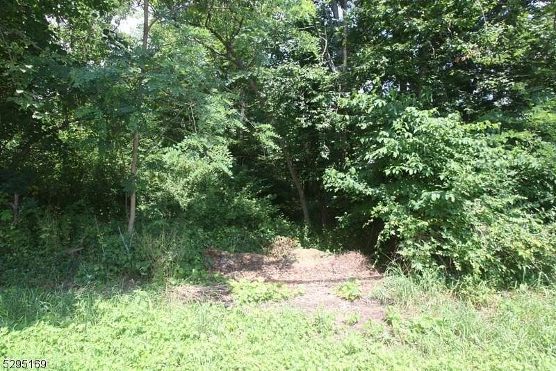 0.17 Acres of Residential Land for Sale in Hopatcong, New Jersey