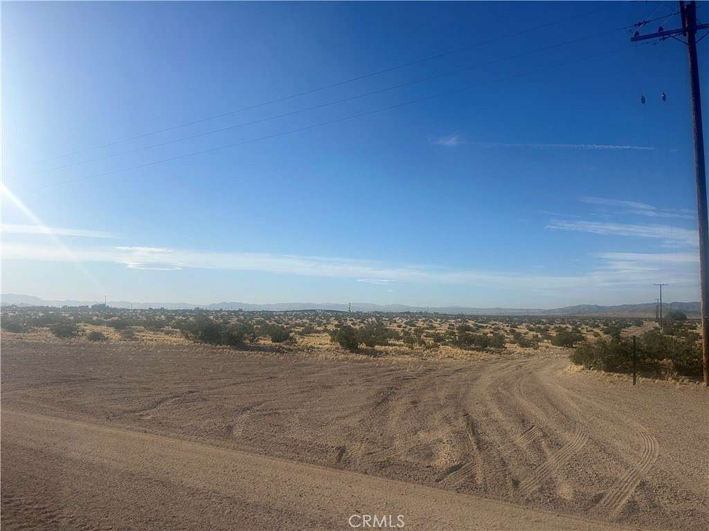 7.52 Acres of Land for Sale in Newberry Springs, California