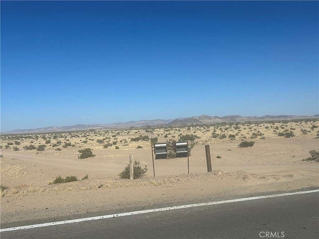 7.52 Acres of Land for Sale in Newberry Springs, California