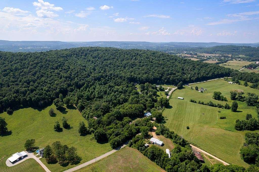 135 Acres of Land for Auction in Sparta, Tennessee