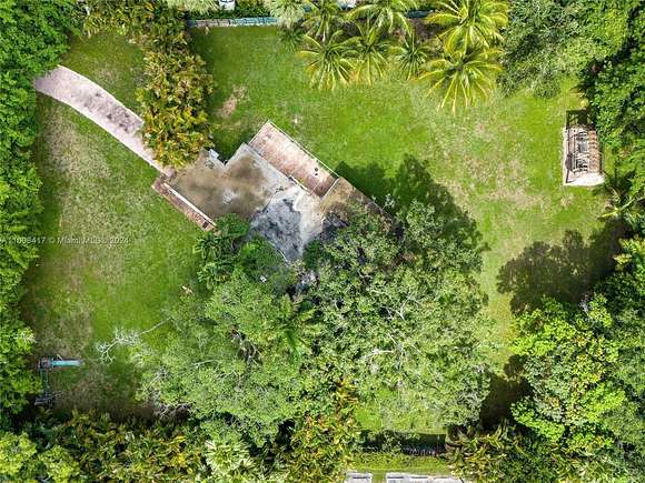 0.88 Acres of Residential Land for Sale in Pinecrest, Florida