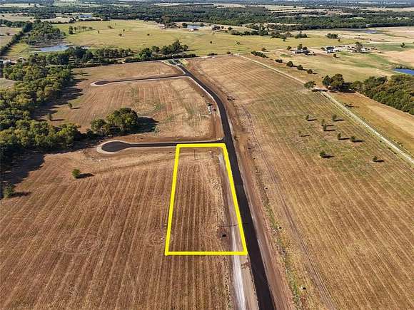 1.01 Acres of Land for Sale in Dodd City, Texas