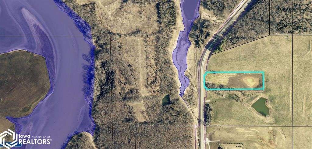 5 Acres of Residential Land for Sale in Plano, Iowa