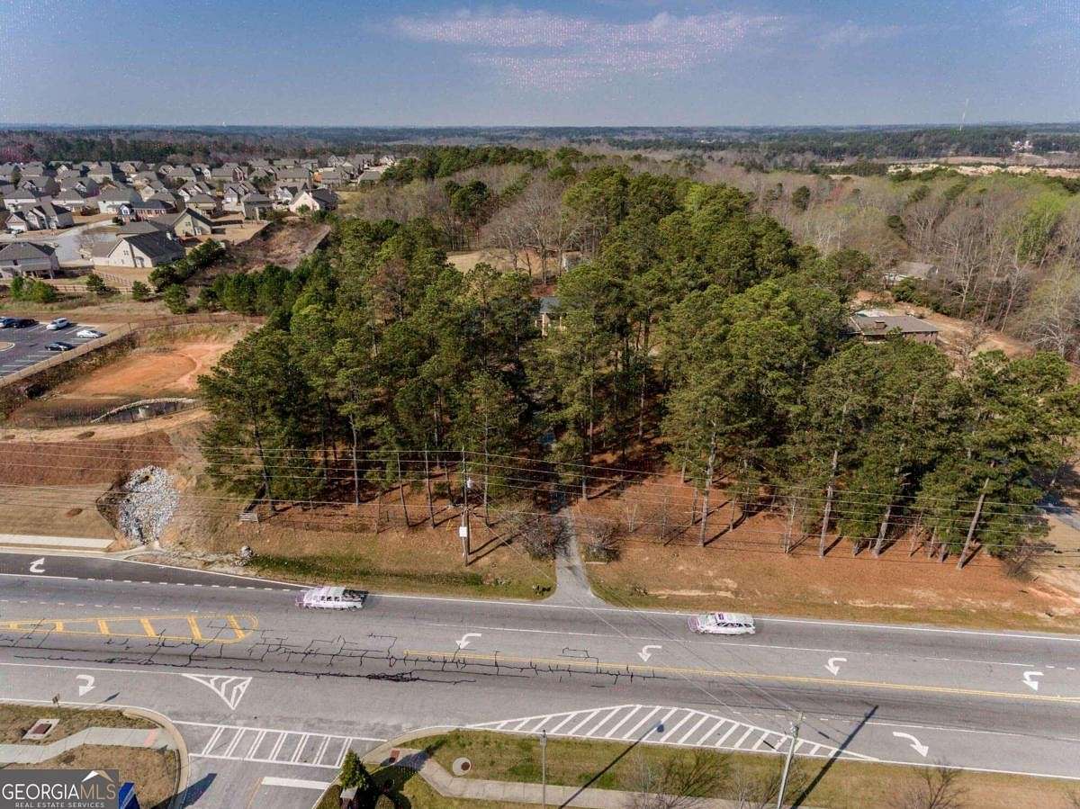 9.8 Acres of Commercial Land for Sale in Loganville, Georgia
