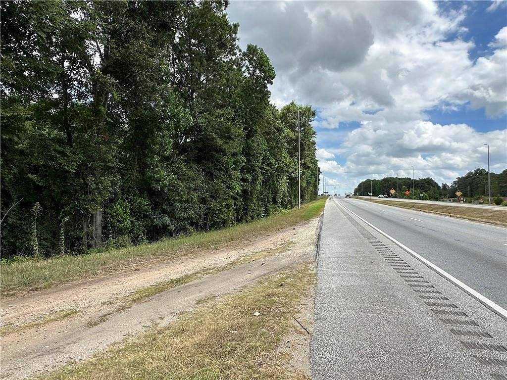 26 Acres of Commercial Land for Sale in Phenix City, Alabama