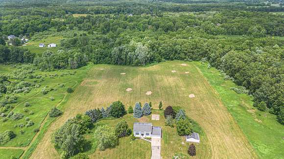2.14 Acres of Residential Land for Sale in Rockford, Michigan
