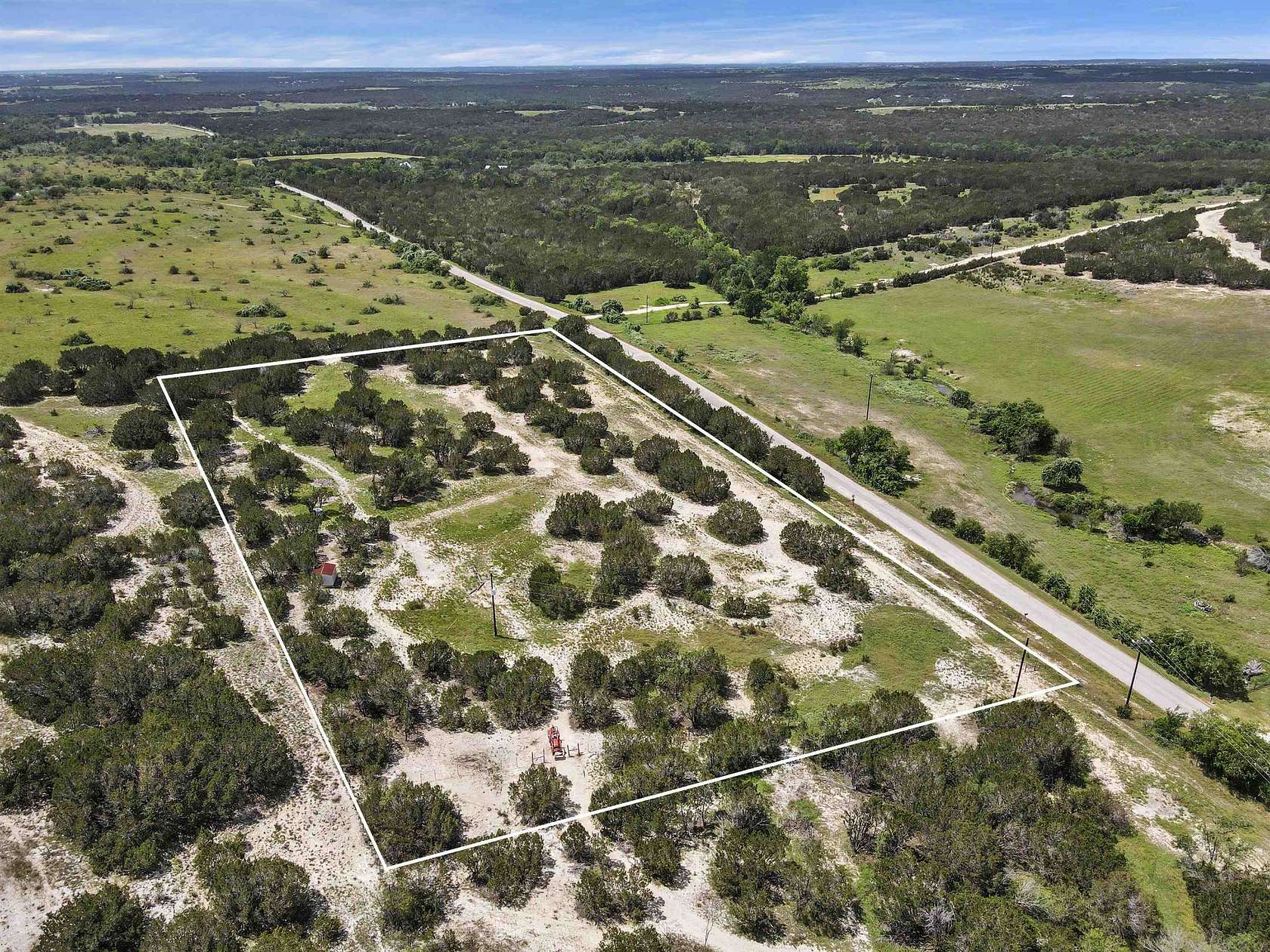 5.5 Acres of Residential Land for Sale in Lampasas, Texas
