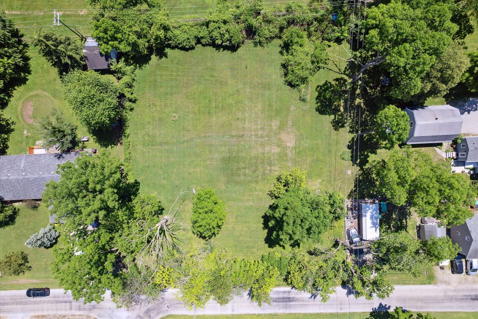 0.6 Acres of Residential Land for Sale in South Rockwood, Michigan