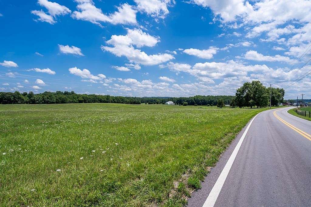 42.35 Acres of Land for Auction in Walling, Tennessee
