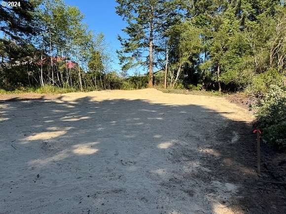0.11 Acres of Residential Land for Sale in Coos Bay, Oregon