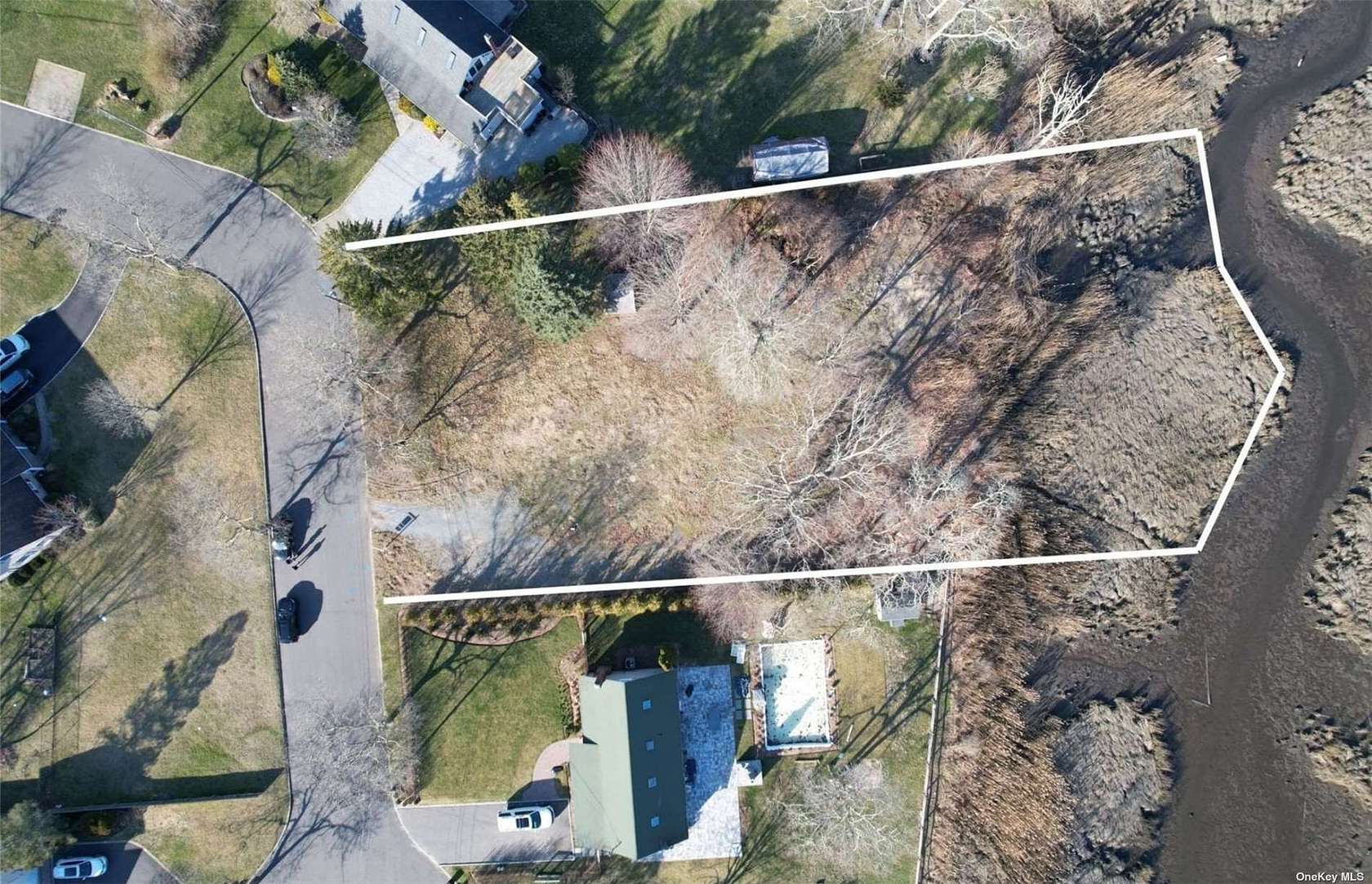 0.92 Acres of Residential Land for Sale in Center Moriches, New York