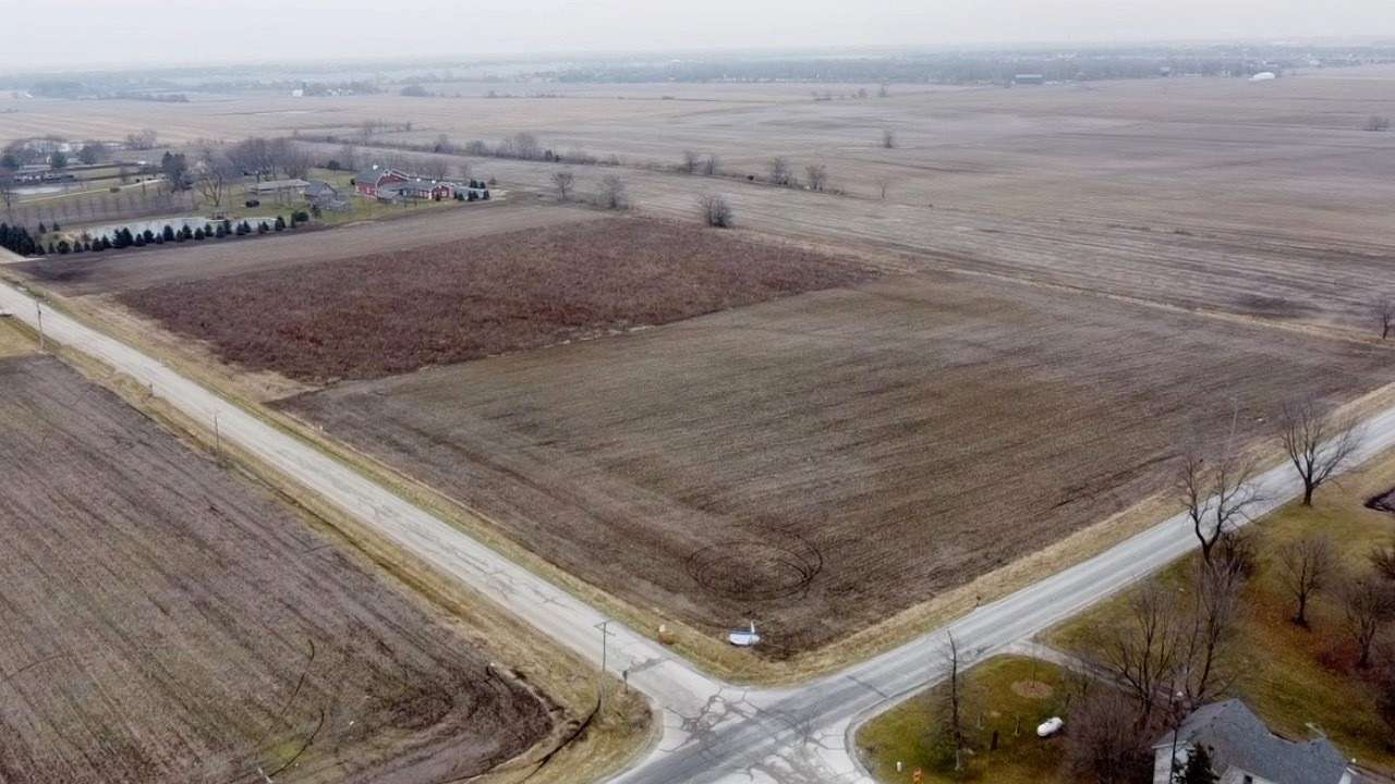 2.76 Acres of Residential Land for Sale in Manhattan, Illinois
