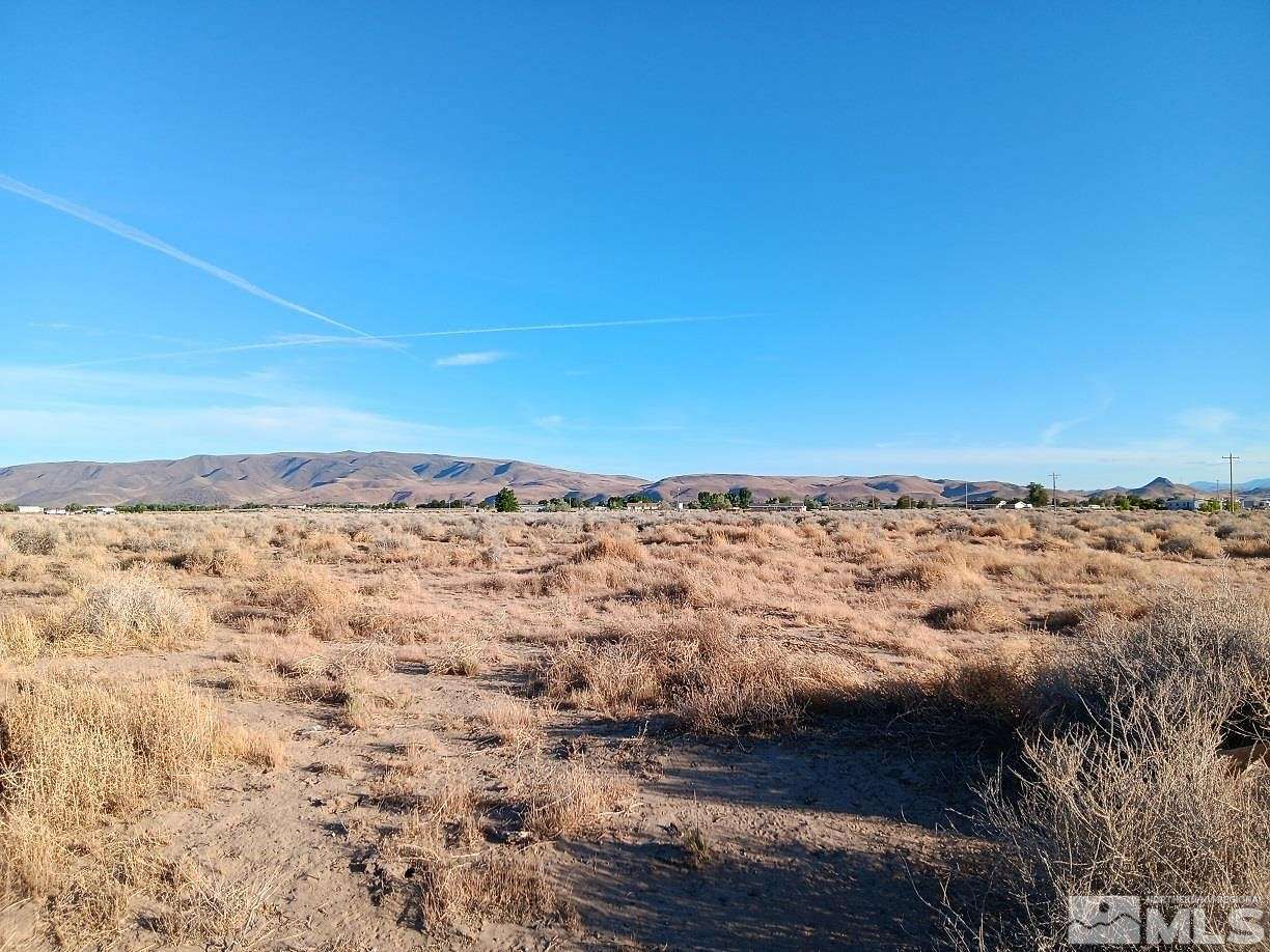 4.77 Acres of Land for Sale in Silver Springs, Nevada